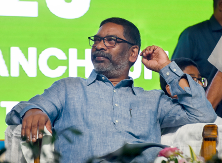 'न खाना-पानी न ही वेतन,' ट्यूनिशिया में फंसे झारखंड के 'न खाना-पानी न ही वेतन,' ट्यूनिशिया में फंसे झारखंड के मजदूरों की आपबीती, सीएम सोरेन ने दिया कार्रवाई का आदेश