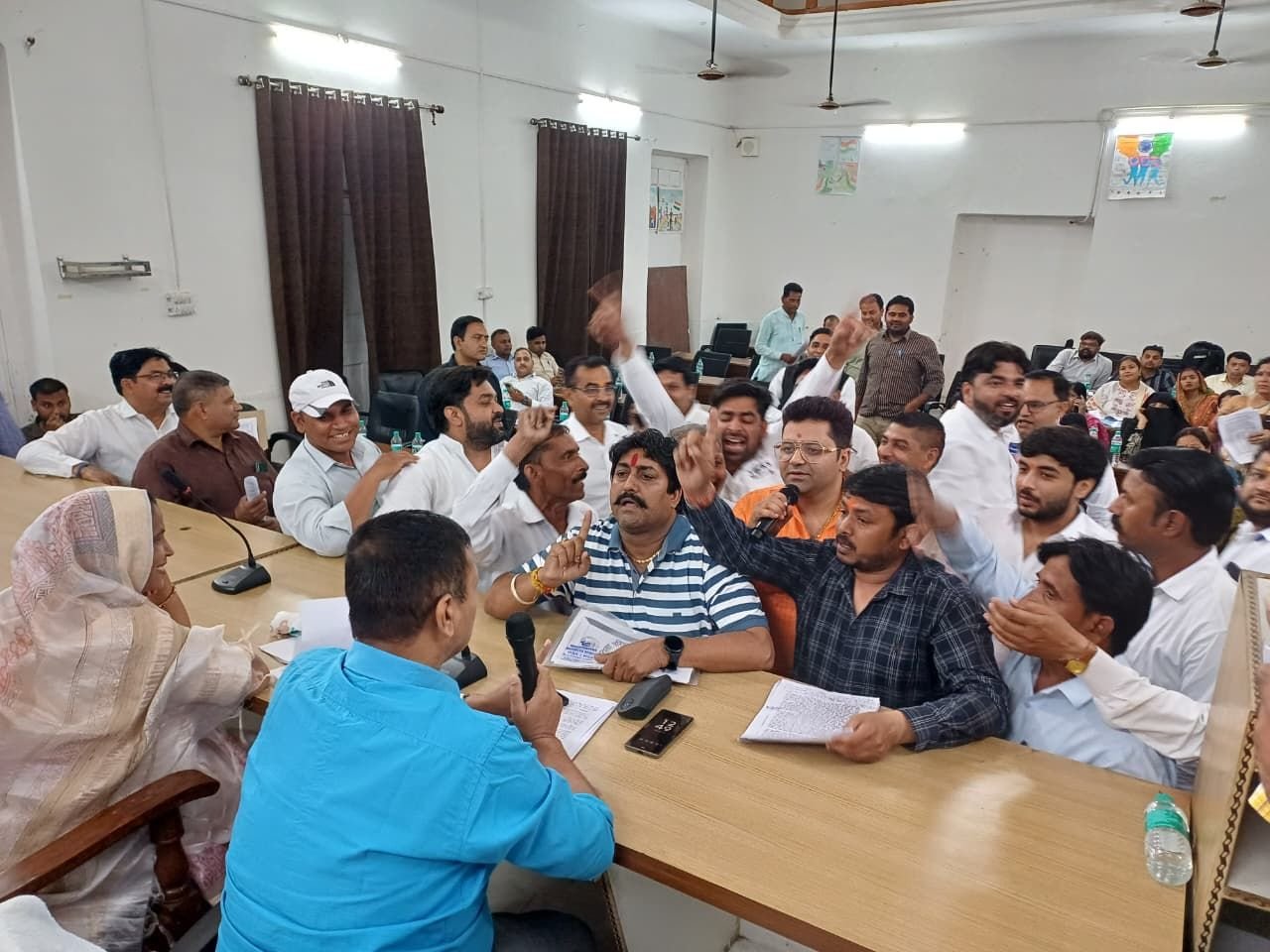 Hapur news-